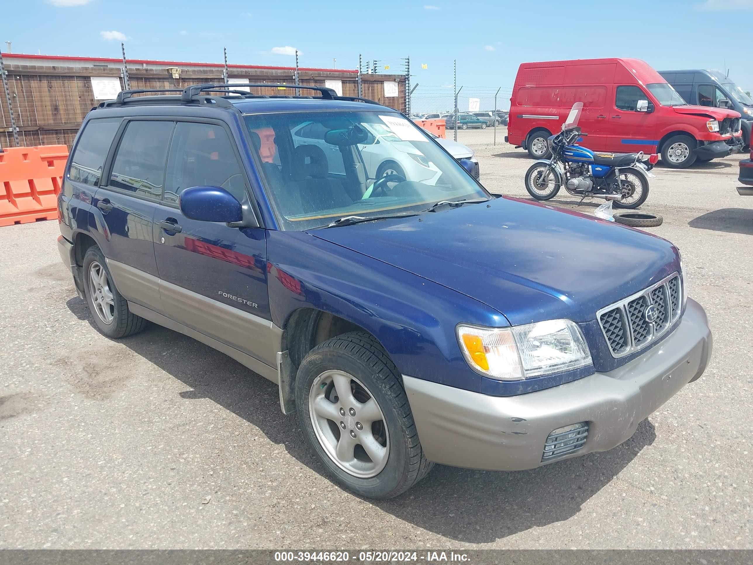 SUBARU FORESTER 2002 jf1sf65582h754126