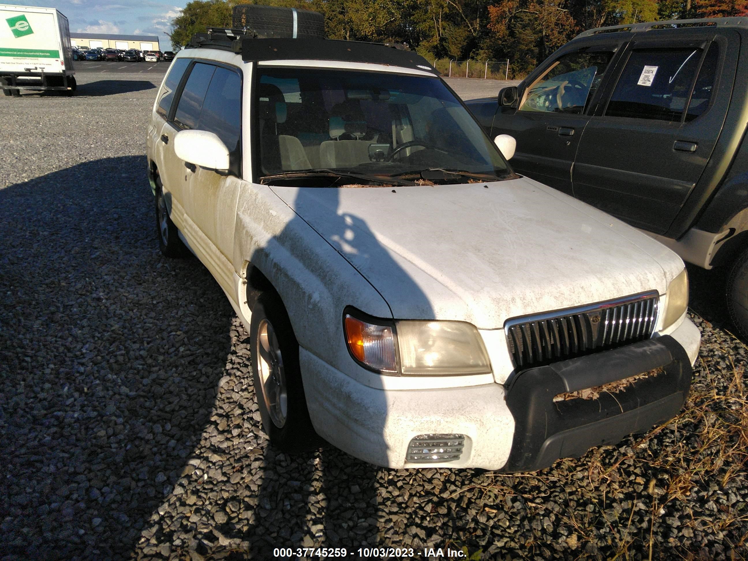 SUBARU FORESTER 2001 jf1sf65631h717816