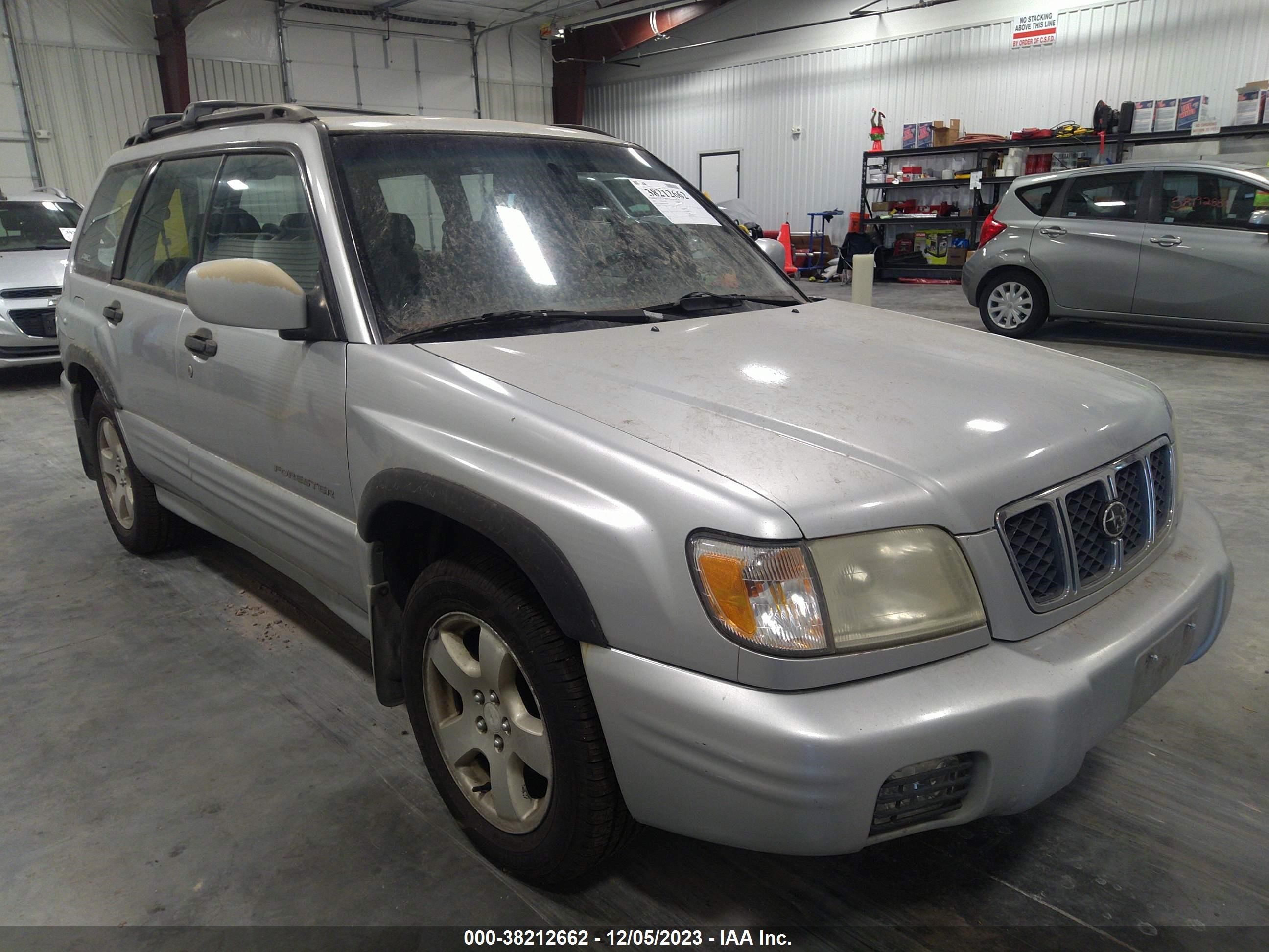 SUBARU FORESTER 2002 jf1sf65692h755357