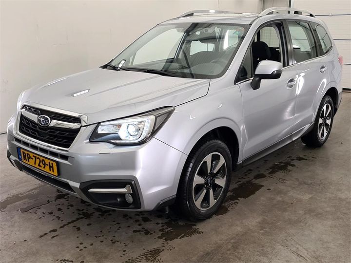 SUBARU FORESTER 2018 jf1sj5lc5jg359273