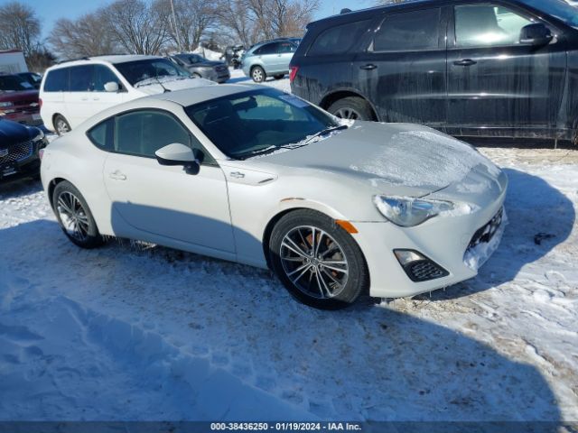 SCION FR-S 2014 jf1znaa11e8709699