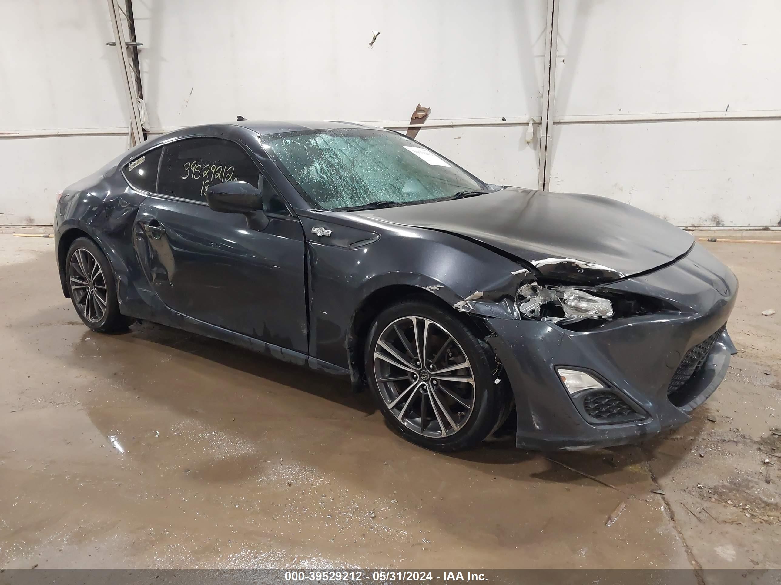 SCION FR-S 2013 jf1znaa13d2716185