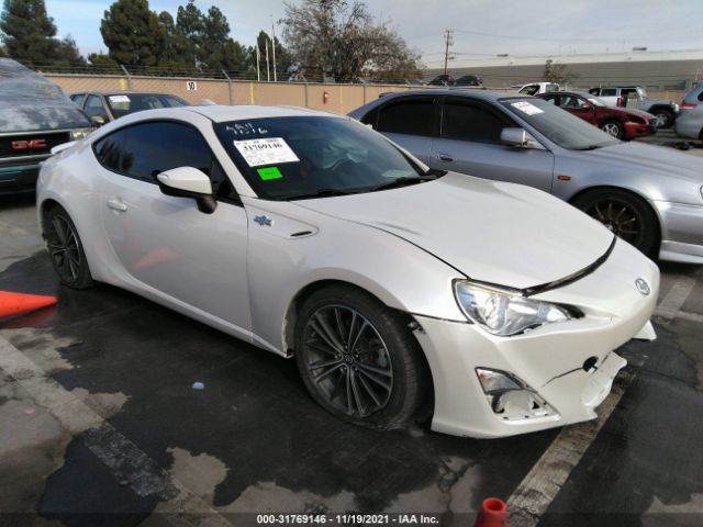 TOYOTA SCION 2016 jf1znaa19g8707170