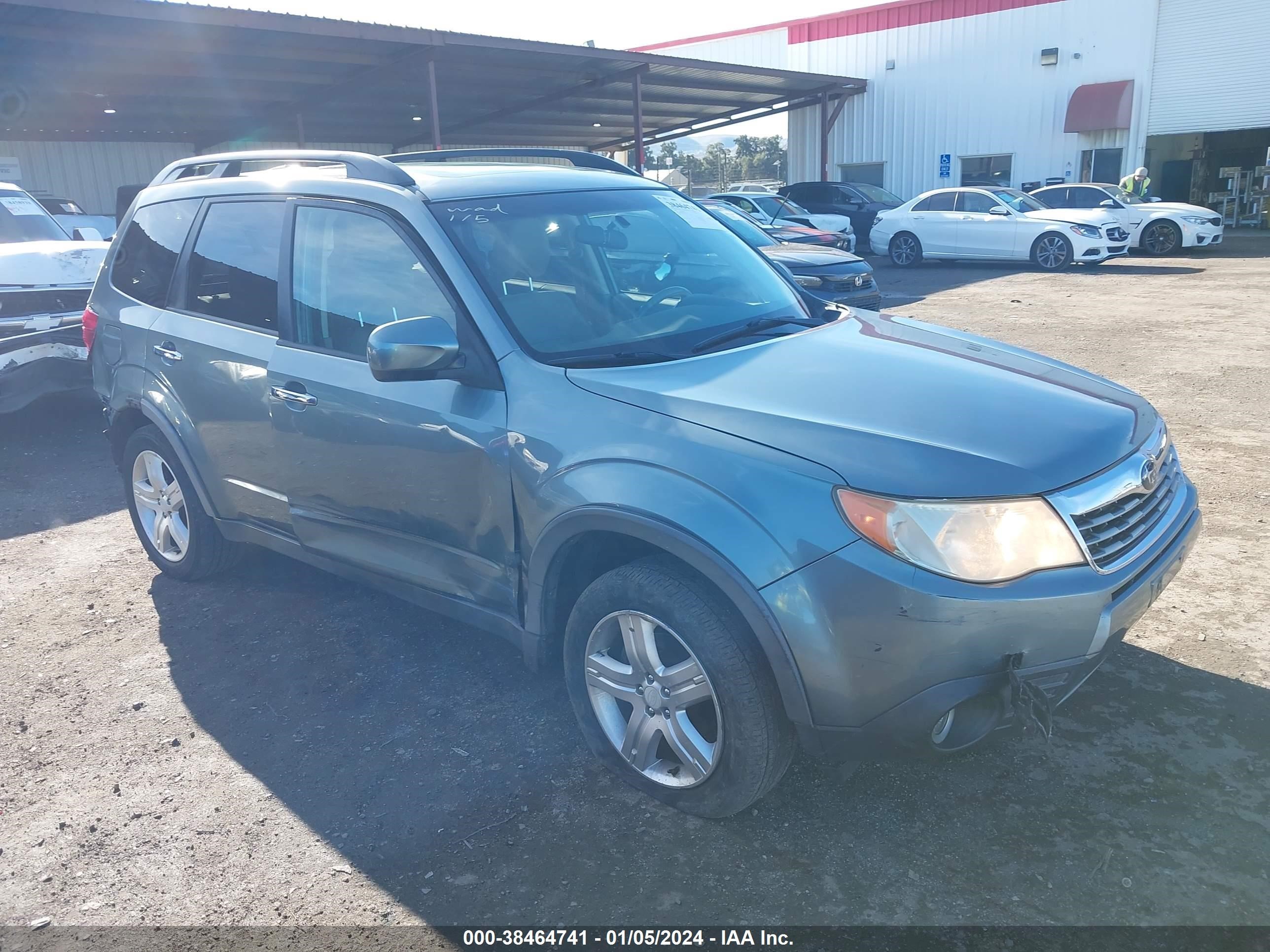 SUBARU FORESTER 2009 jf2sh64669h781366