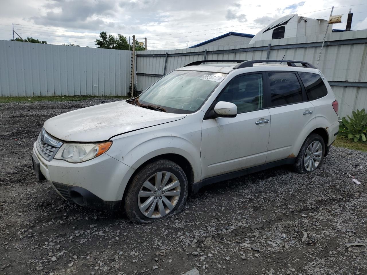 SUBARU FORESTER 2011 jf2shadc0bh700635