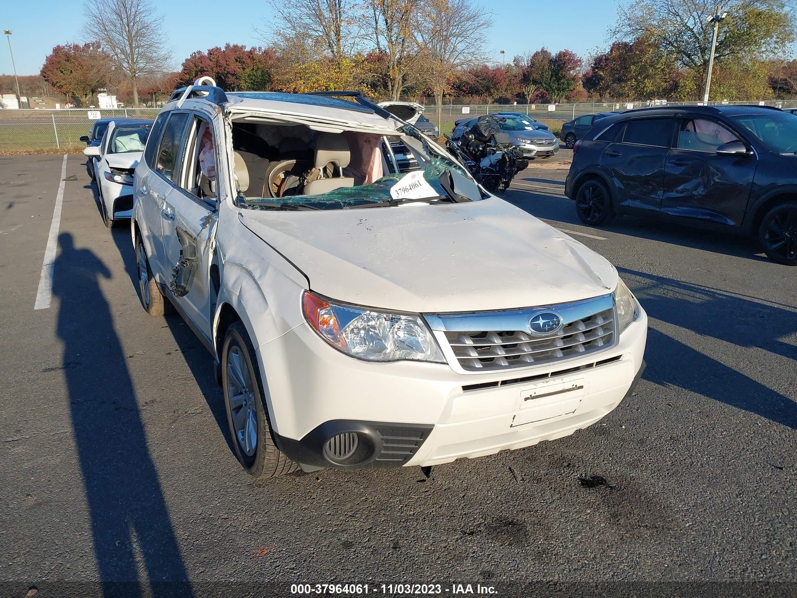 SUBARU FORESTER 2011 jf2shadc6bh730819