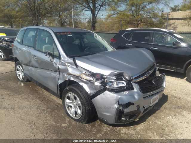 SUBARU FORESTER 2018 jf2sjaac4jg598088