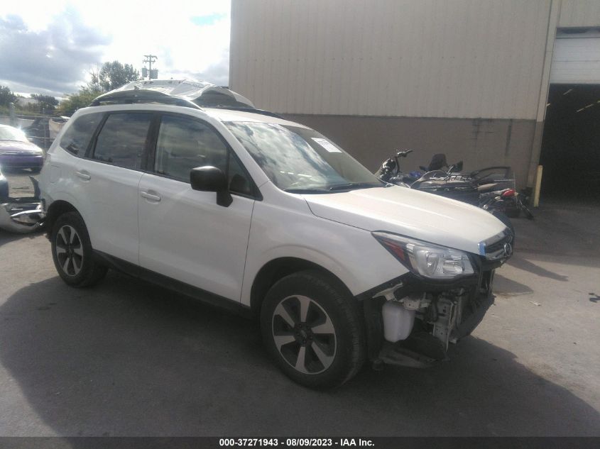 SUBARU FORESTER 2017 jf2sjabc3hh523479