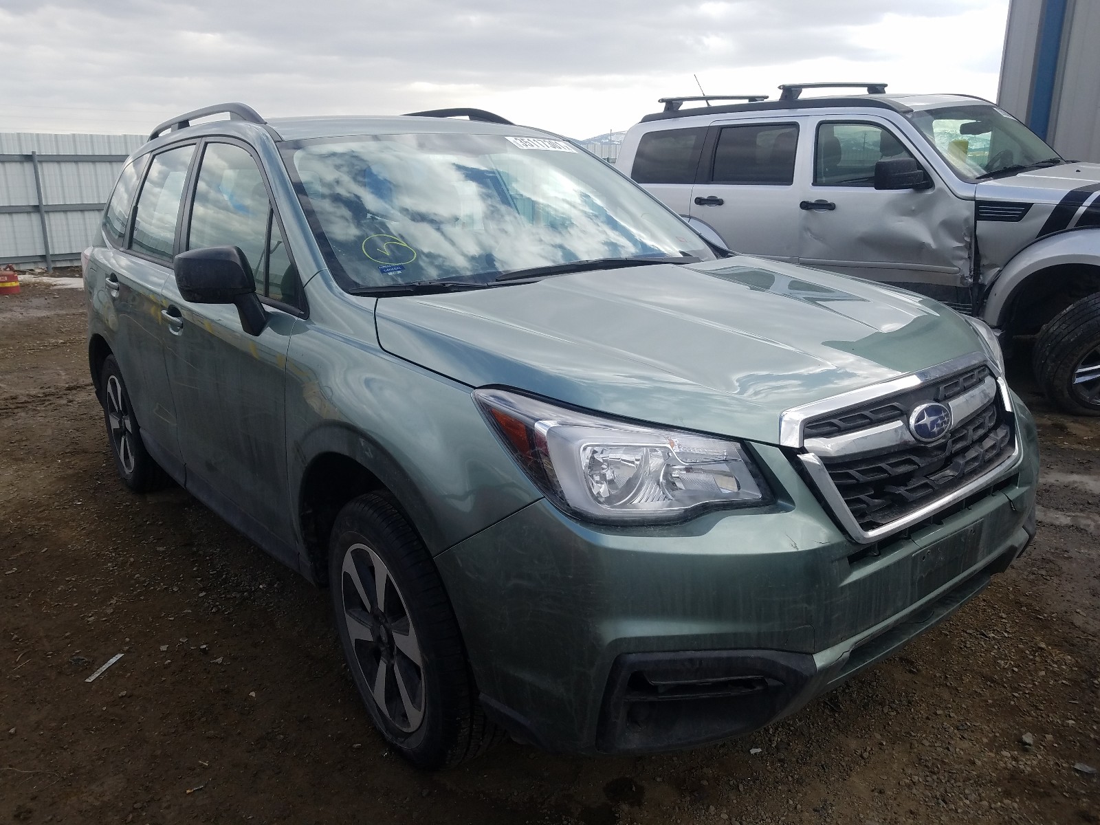 SUBARU FORESTER 2 2018 jf2sjabcxjh523050