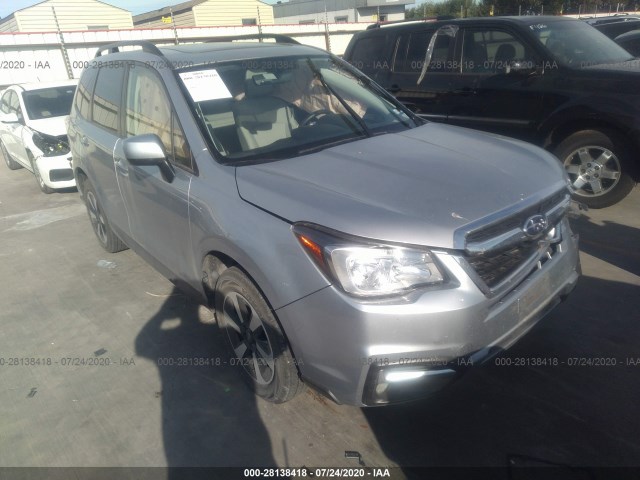 SUBARU FORESTER 2018 jf2sjadc6jh520384