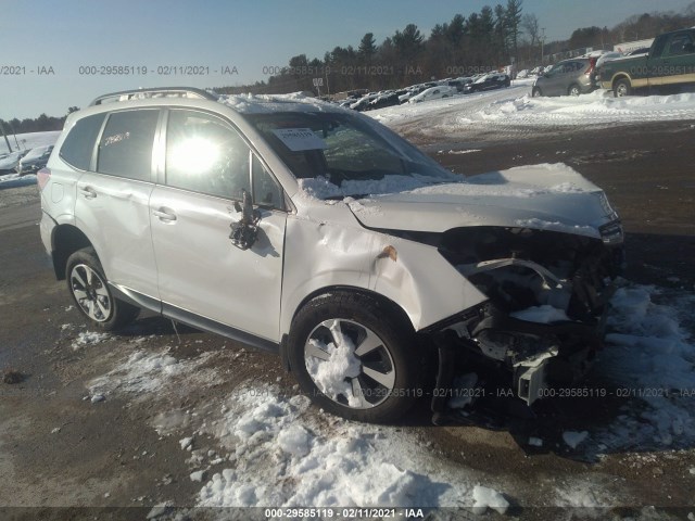 SUBARU FORESTER 2018 jf2sjaec0jh428248