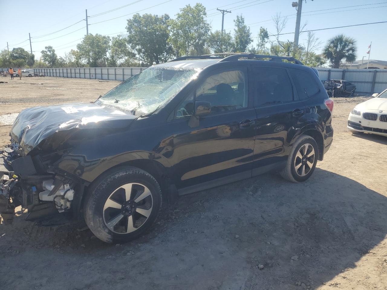 SUBARU FORESTER 2018 jf2sjaec2jh486975