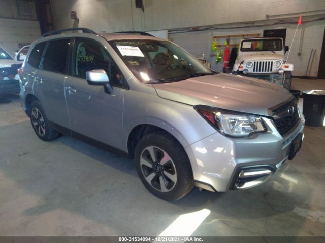 SUBARU FORESTER 2018 jf2sjaec3jh458196