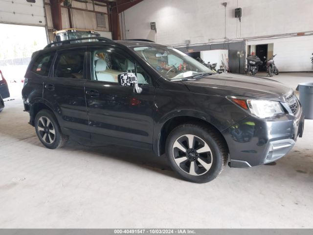 SUBARU FORESTER 2018 jf2sjaec3jh593498