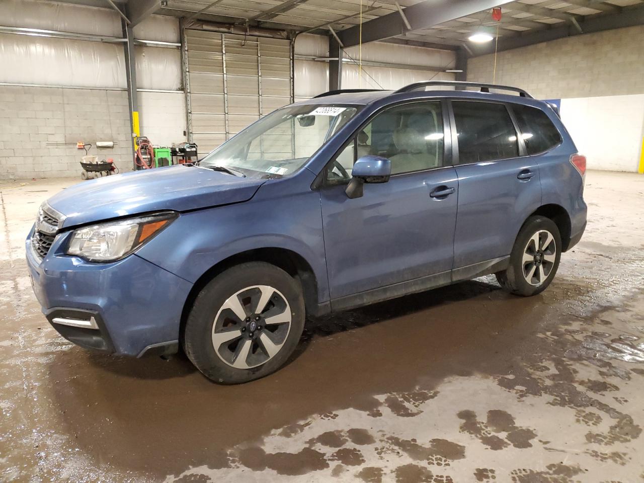 SUBARU FORESTER 2018 jf2sjaec3jh616570