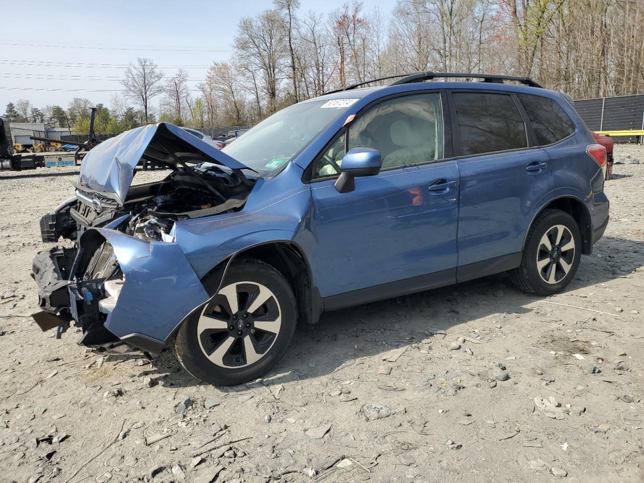 SUBARU FORESTER 2018 jf2sjaec4jh519071