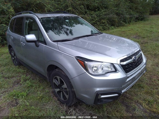 SUBARU FORESTER 2018 jf2sjaec6jh561693