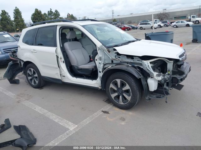 SUBARU FORESTER 2018 jf2sjaec8jh407647