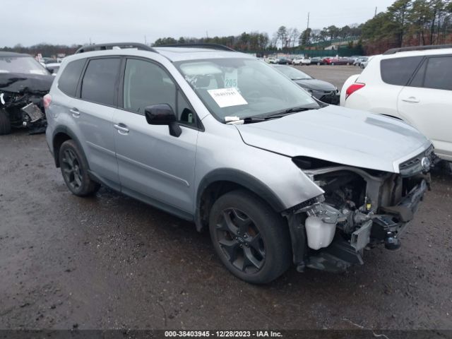 SUBARU FORESTER 2018 jf2sjaec9jh490036