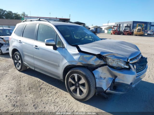 SUBARU FORESTER 2018 jf2sjagc0jh576347