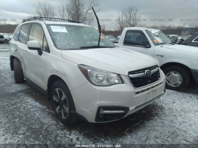 SUBARU FORESTER 2018 jf2sjagc0jh615468