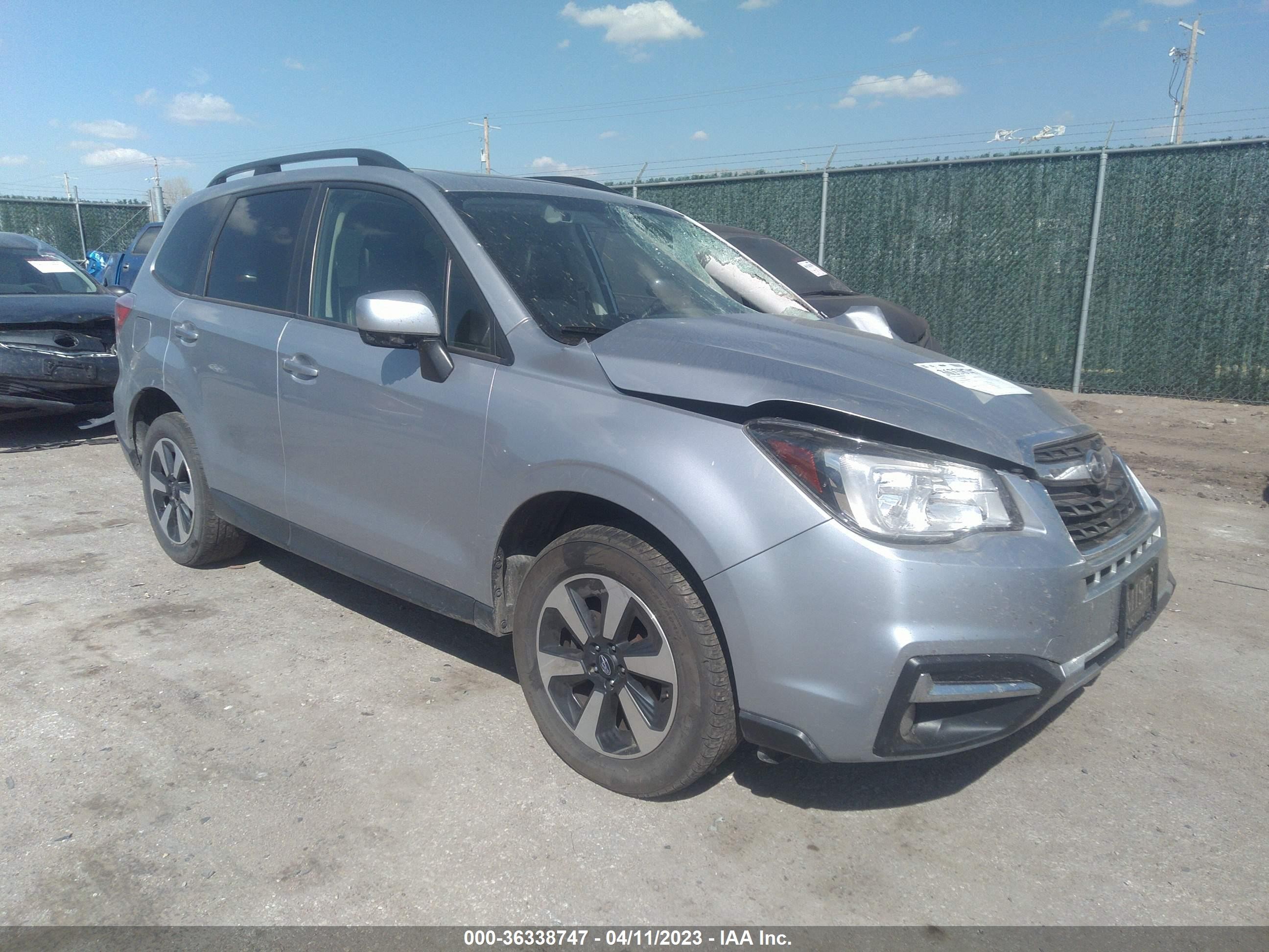 SUBARU FORESTER 2017 jf2sjagc2hh542808