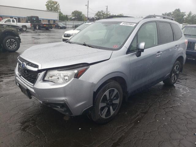 SUBARU FORESTER 2 2018 jf2sjagc3jh458017