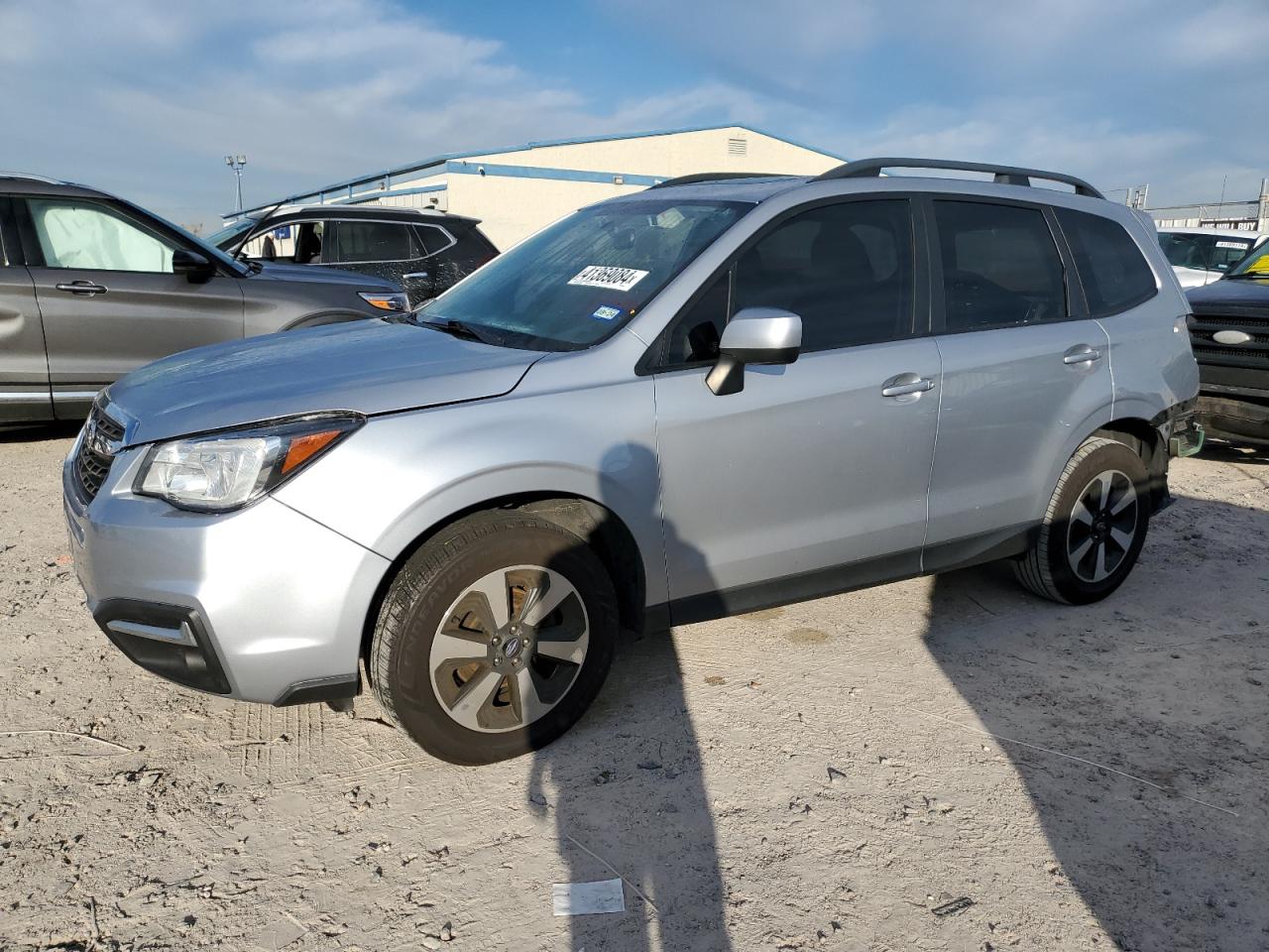 SUBARU FORESTER 2018 jf2sjagc8jh552426