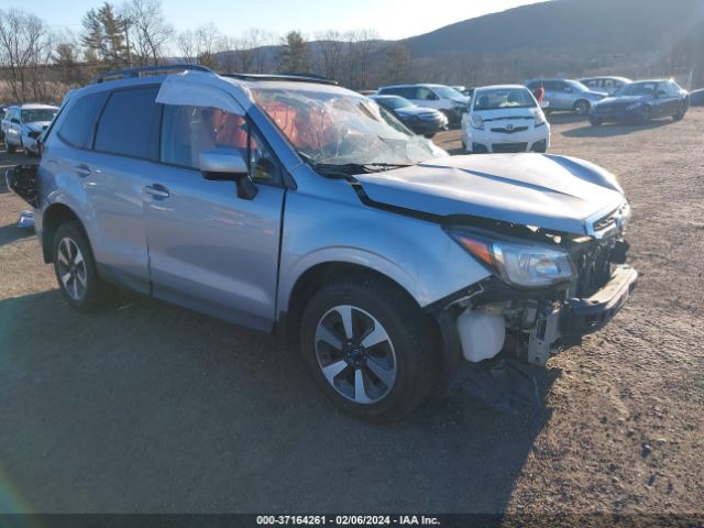 SUBARU FORESTER 2018 jf2sjagc9jh402065