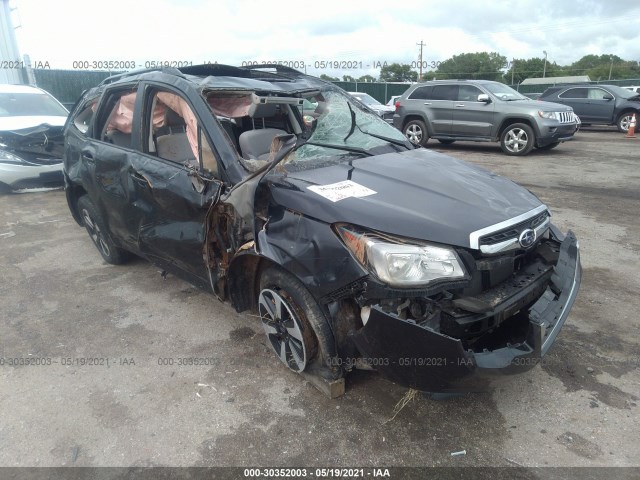 SUBARU FORESTER 2018 jf2sjagc9jh448074