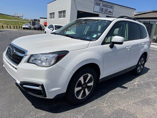 SUBARU FORESTER 2018 jf2sjagc9jh530113