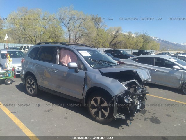 SUBARU FORESTER 2017 jf2sjagcxhh576348