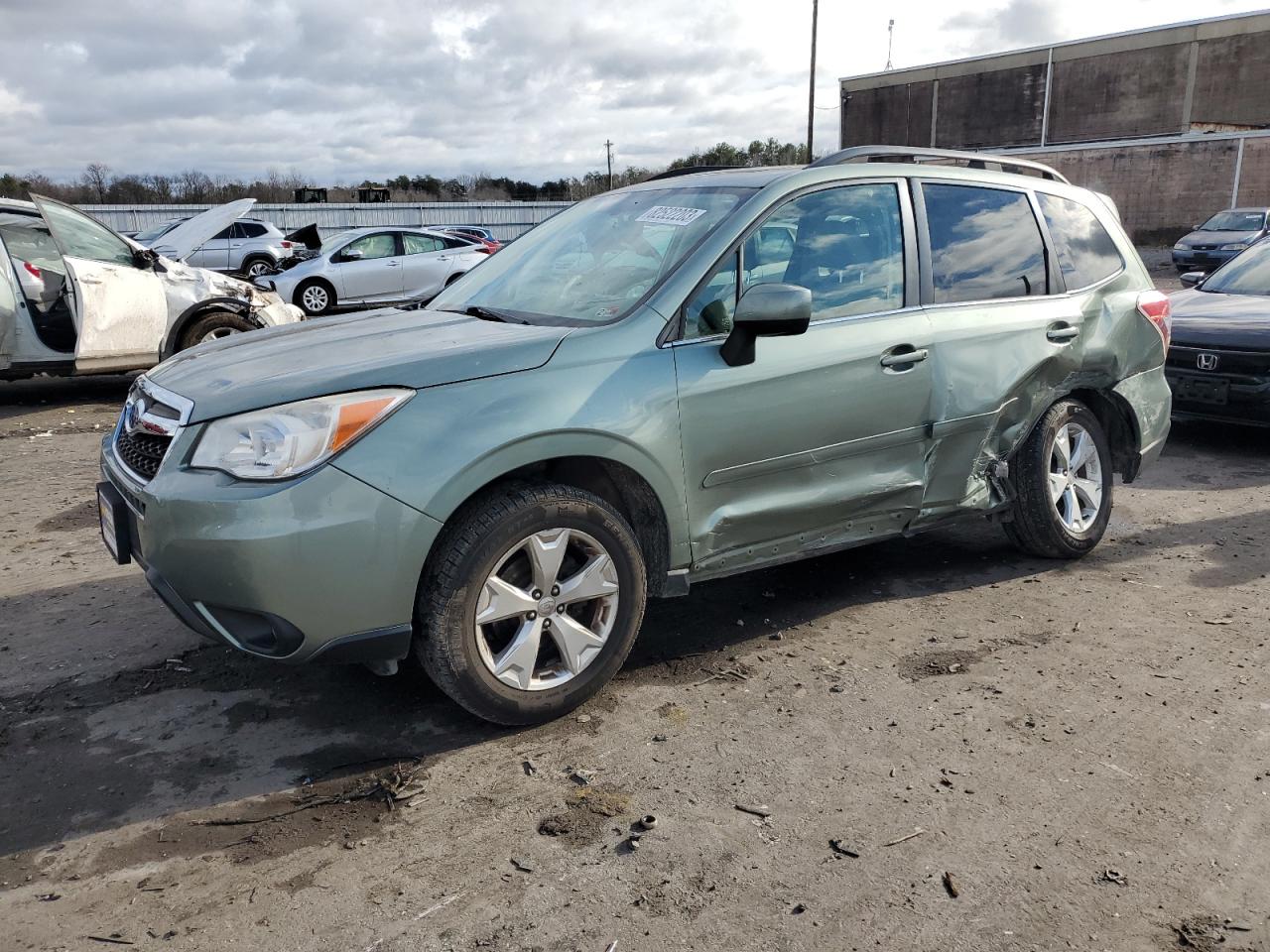 SUBARU FORESTER 2015 jf2sjahc9fh516525