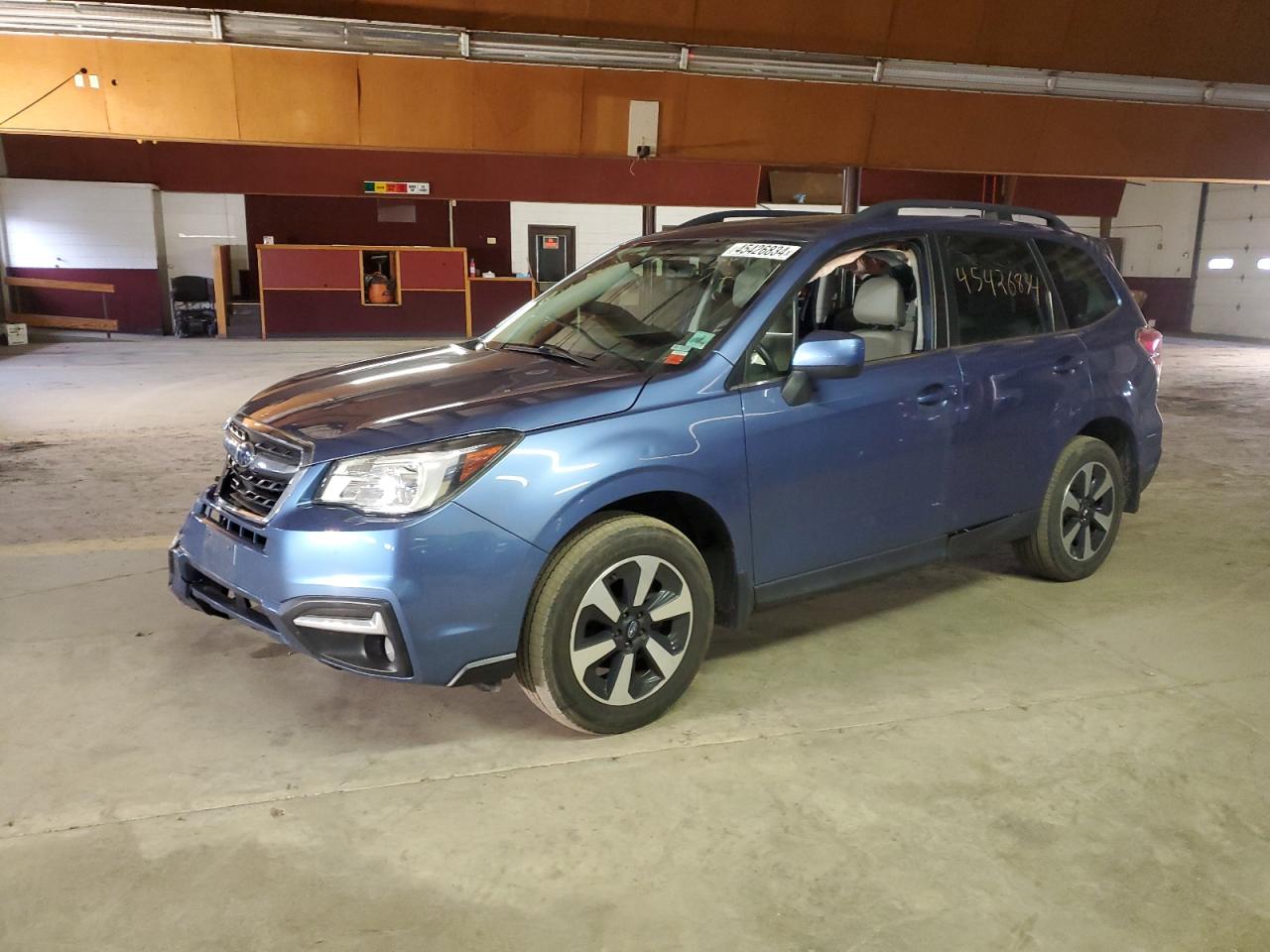 SUBARU FORESTER 2018 jf2sjajc8jh488638