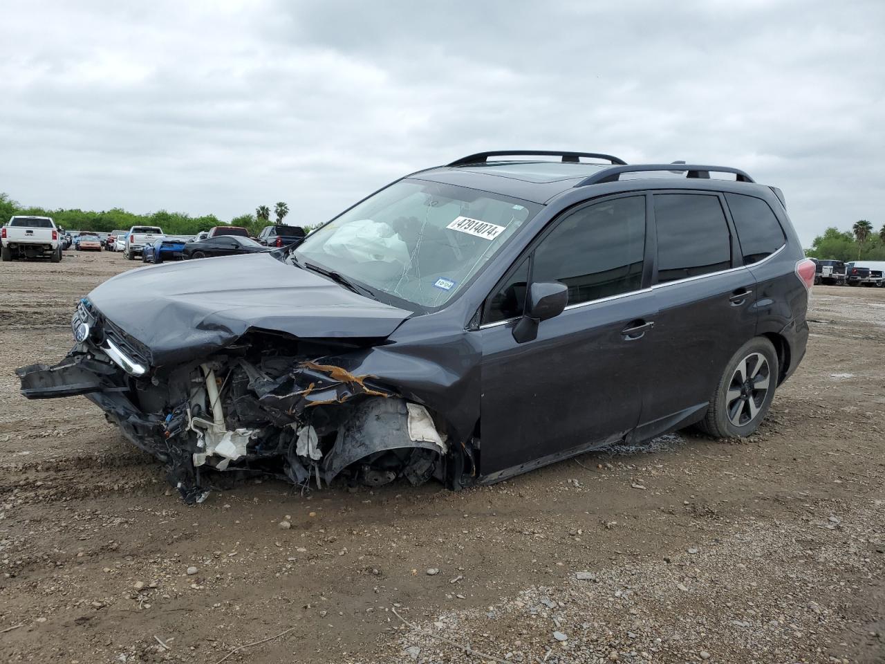 SUBARU FORESTER 2018 jf2sjarc9jh608970