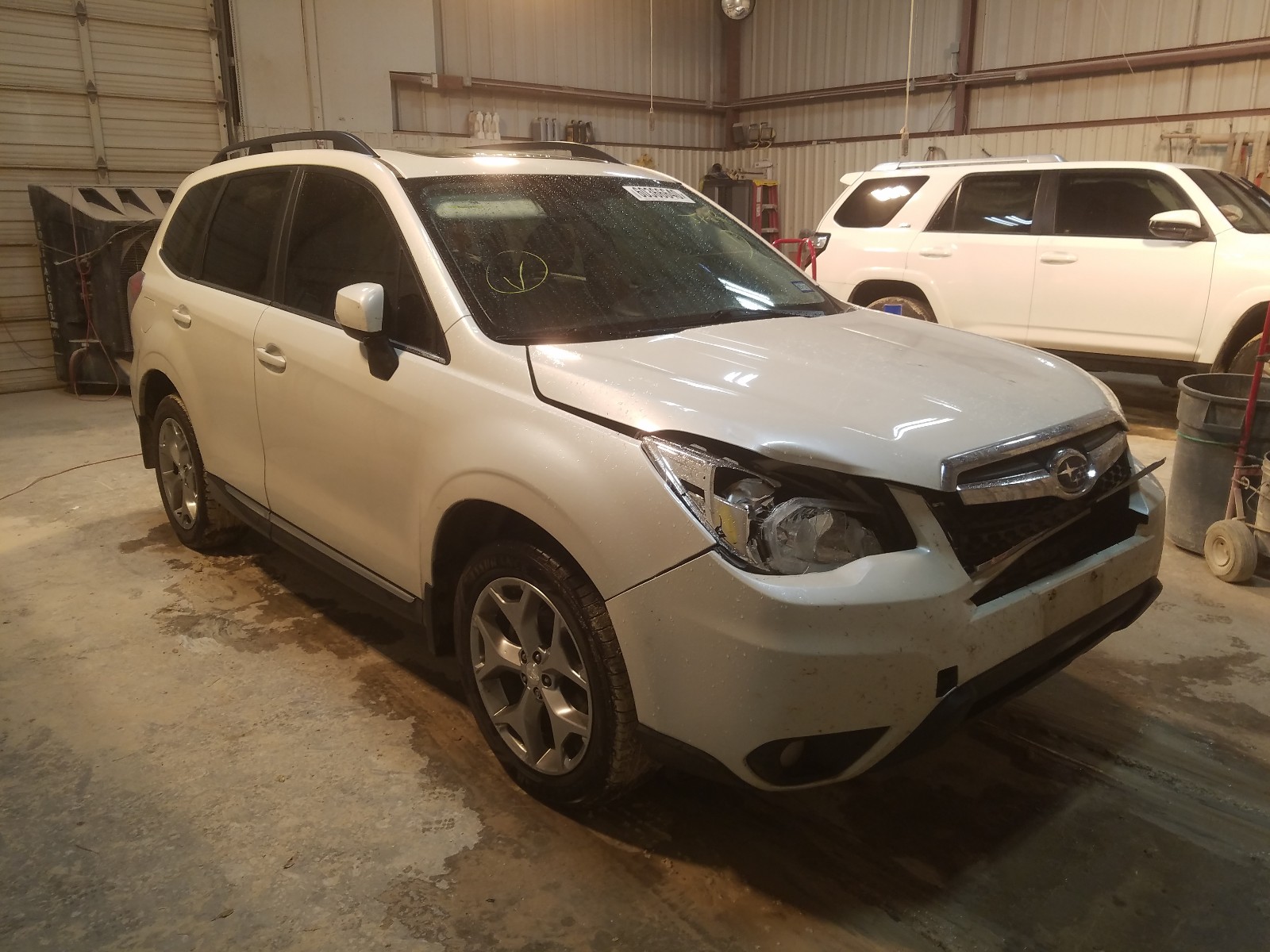 SUBARU FORESTER 2 2015 jf2sjauc1fh568950