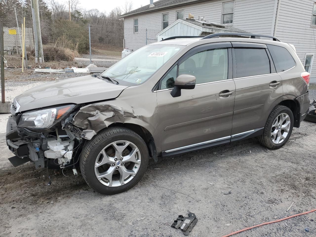 SUBARU FORESTER 2018 jf2sjawc8jh574105