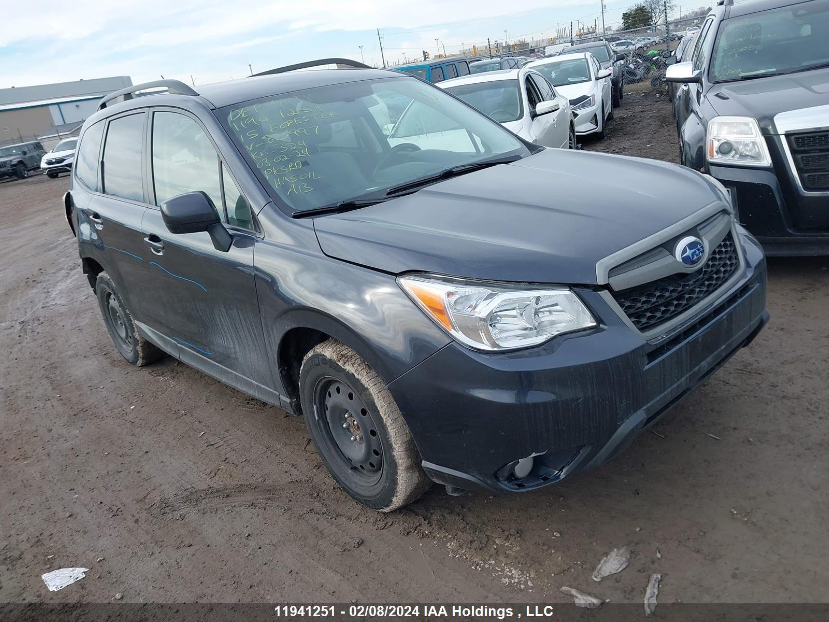 SUBARU FORESTER 2015 jf2sjccc8fh813997