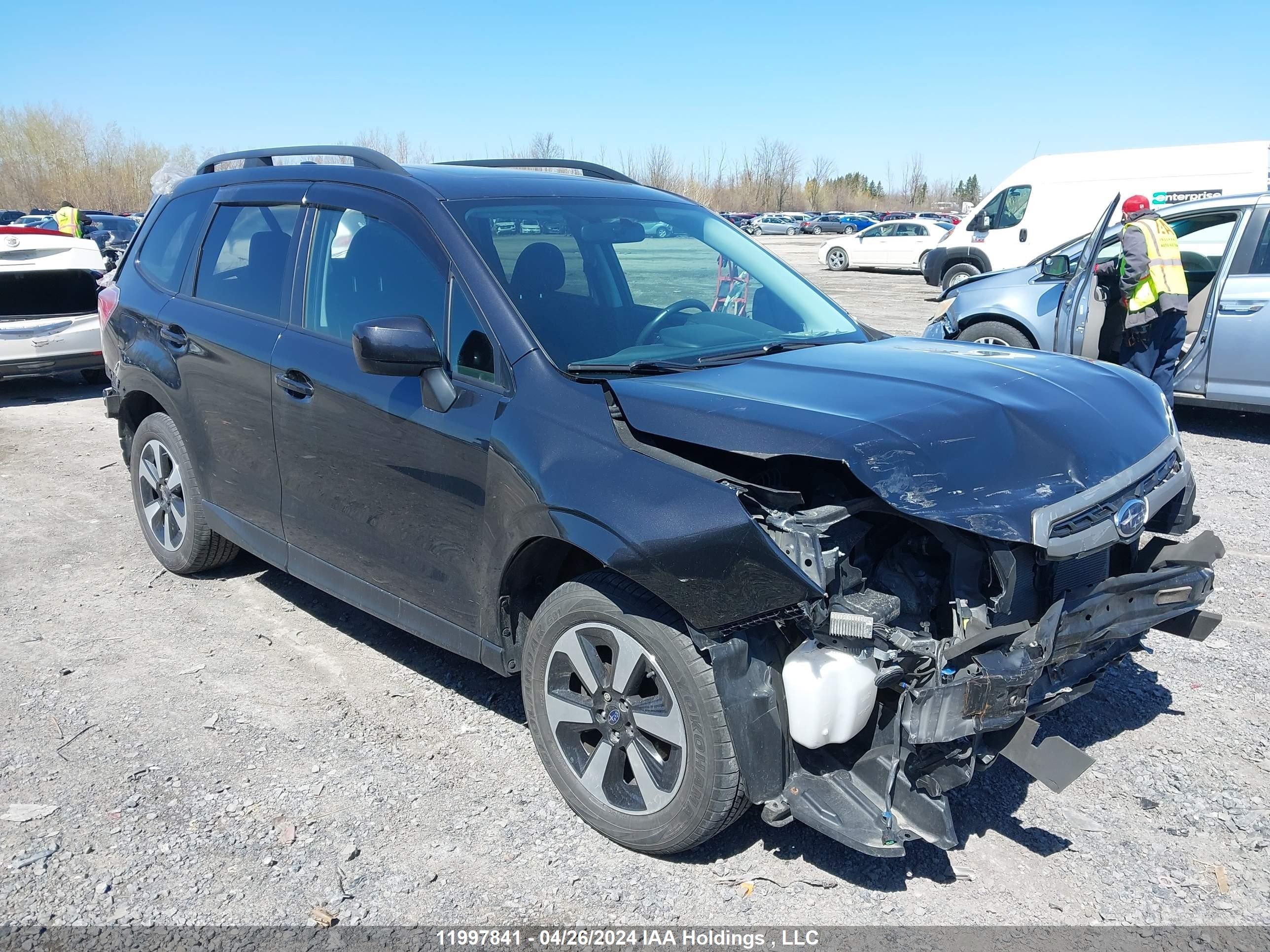 SUBARU FORESTER 2018 jf2sjejc3jg592662