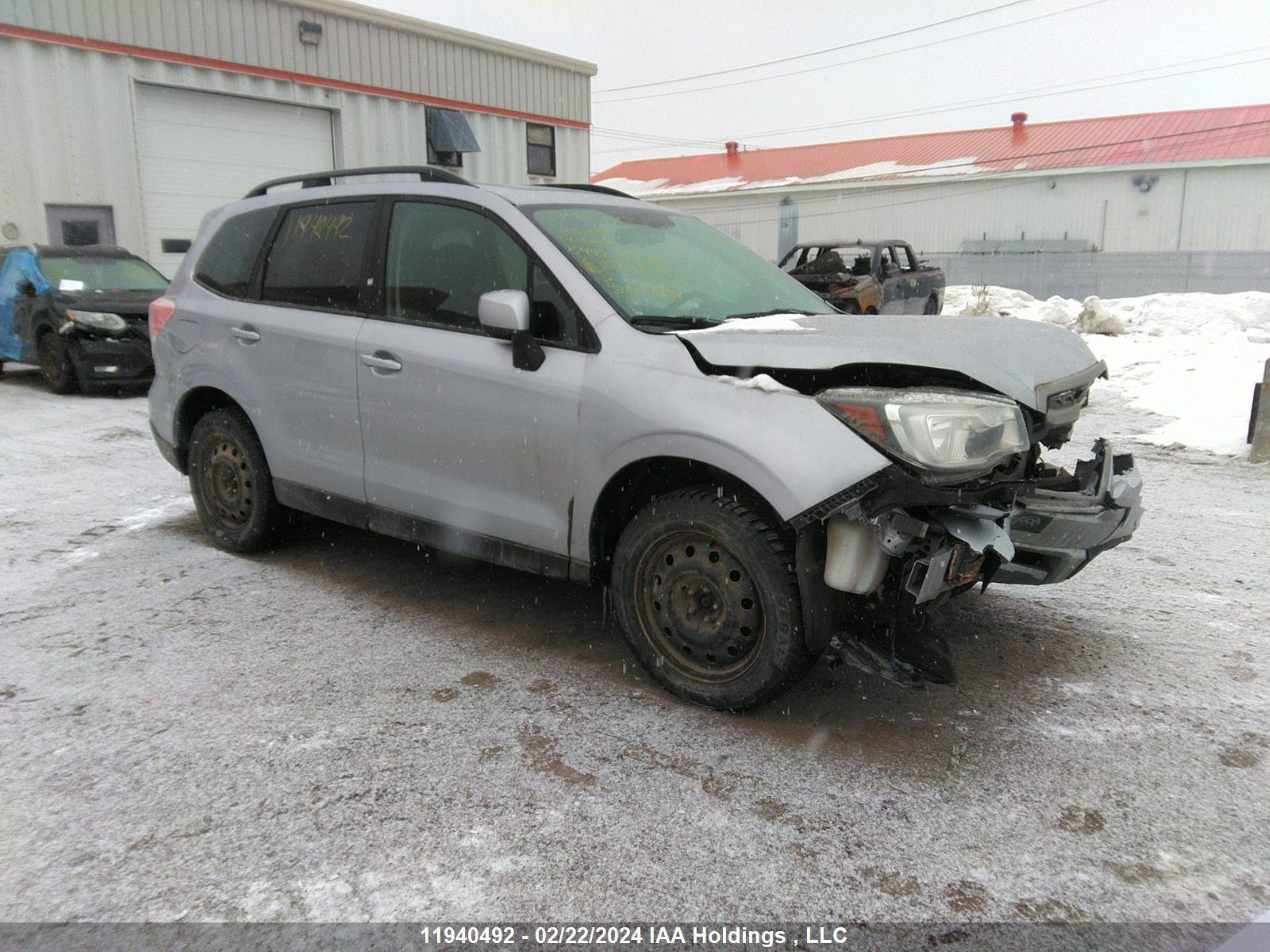 SUBARU FORESTER 2017 jf2sjejc4hh544270