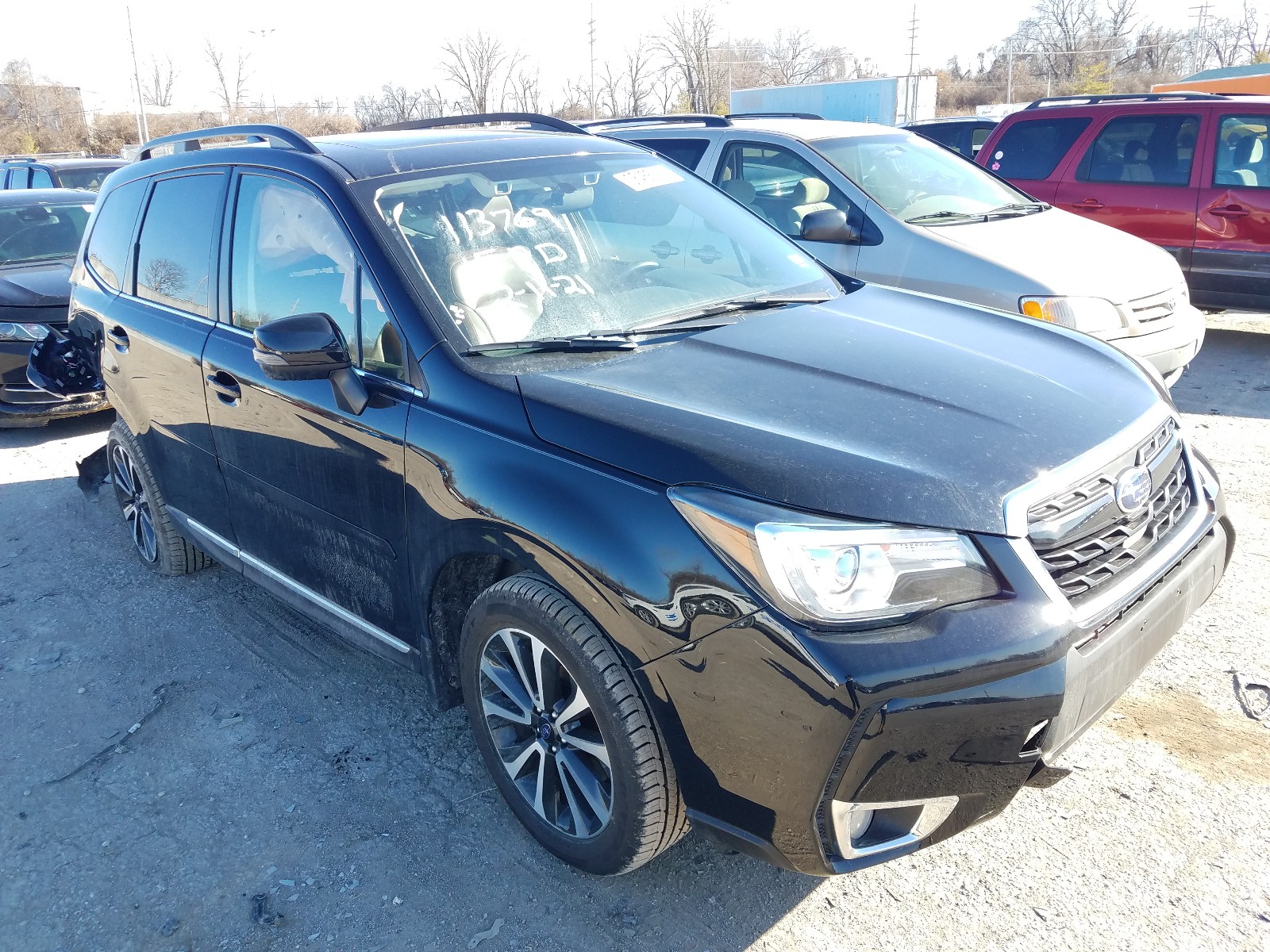 SUBARU FORESTER 2 2018 jf2sjgwc2jh596278