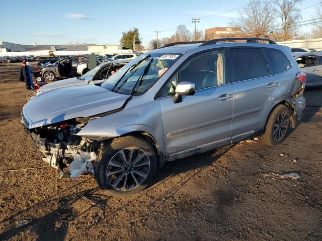 SUBARU FORESTER 2017 jf2sjgwc6hh477689