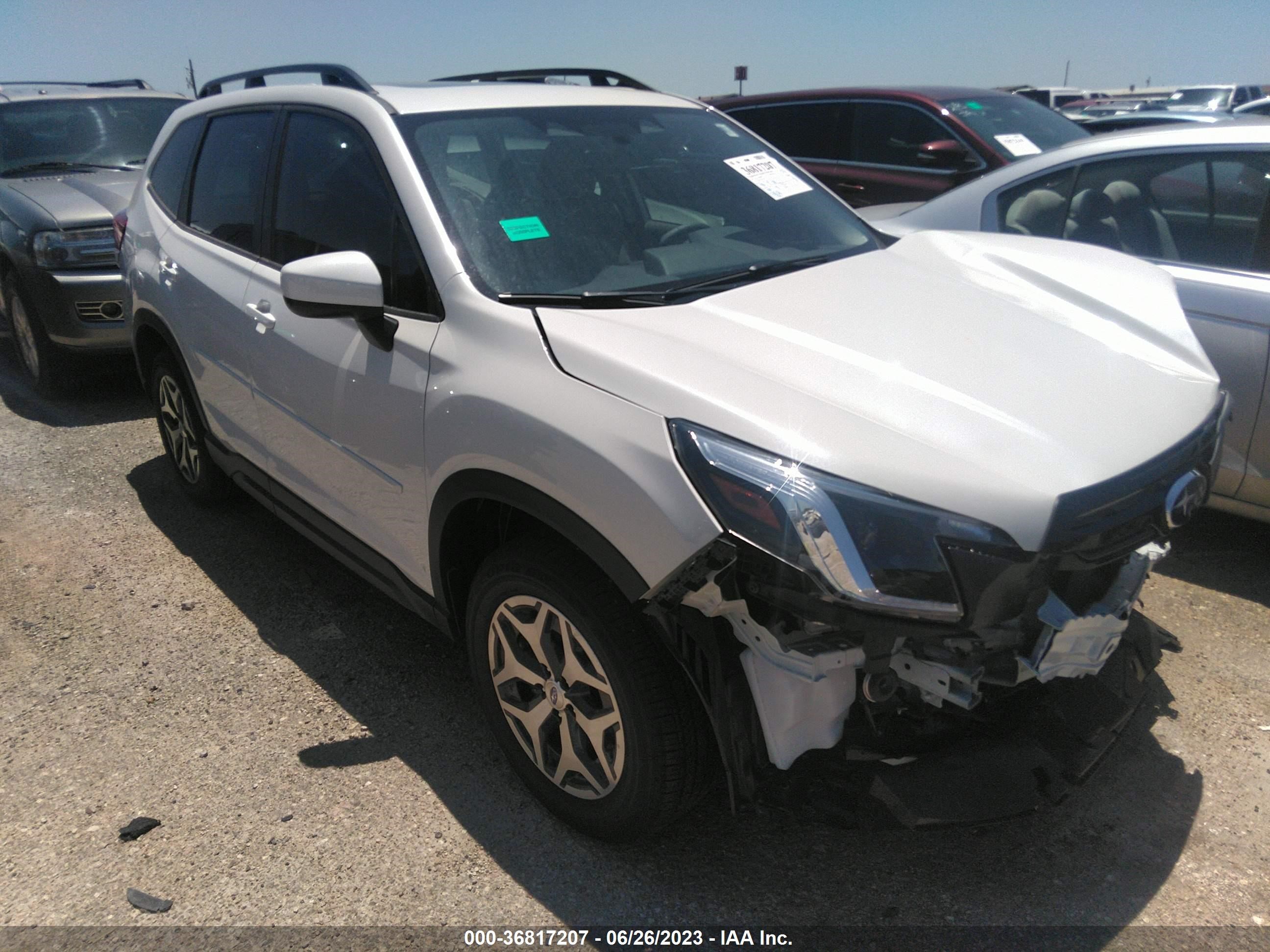 SUBARU FORESTER 2023 jf2skadc4ph463527