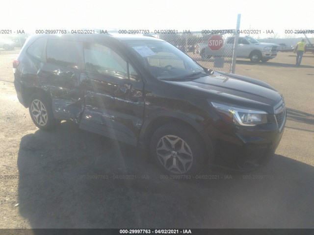 SUBARU FORESTER 2019 jf2skaec1kh528986