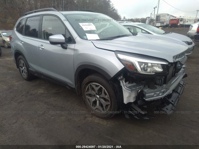 SUBARU FORESTER 2019 jf2skaec1kh557601