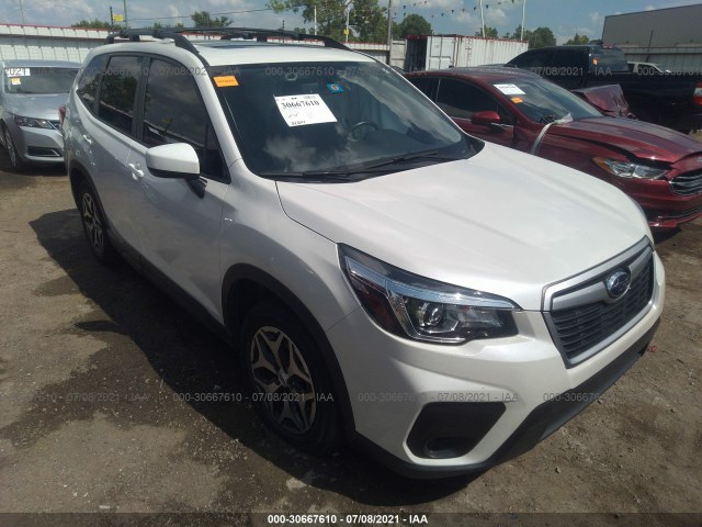 SUBARU FORESTER 2019 jf2skaec2kh443588