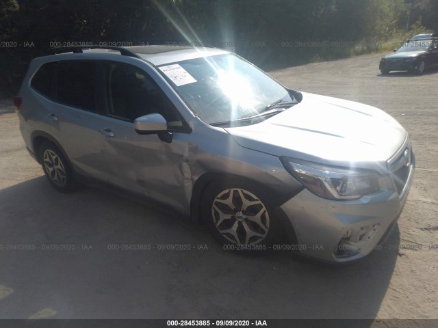 SUBARU FORESTER 2019 jf2skaec7kh452755