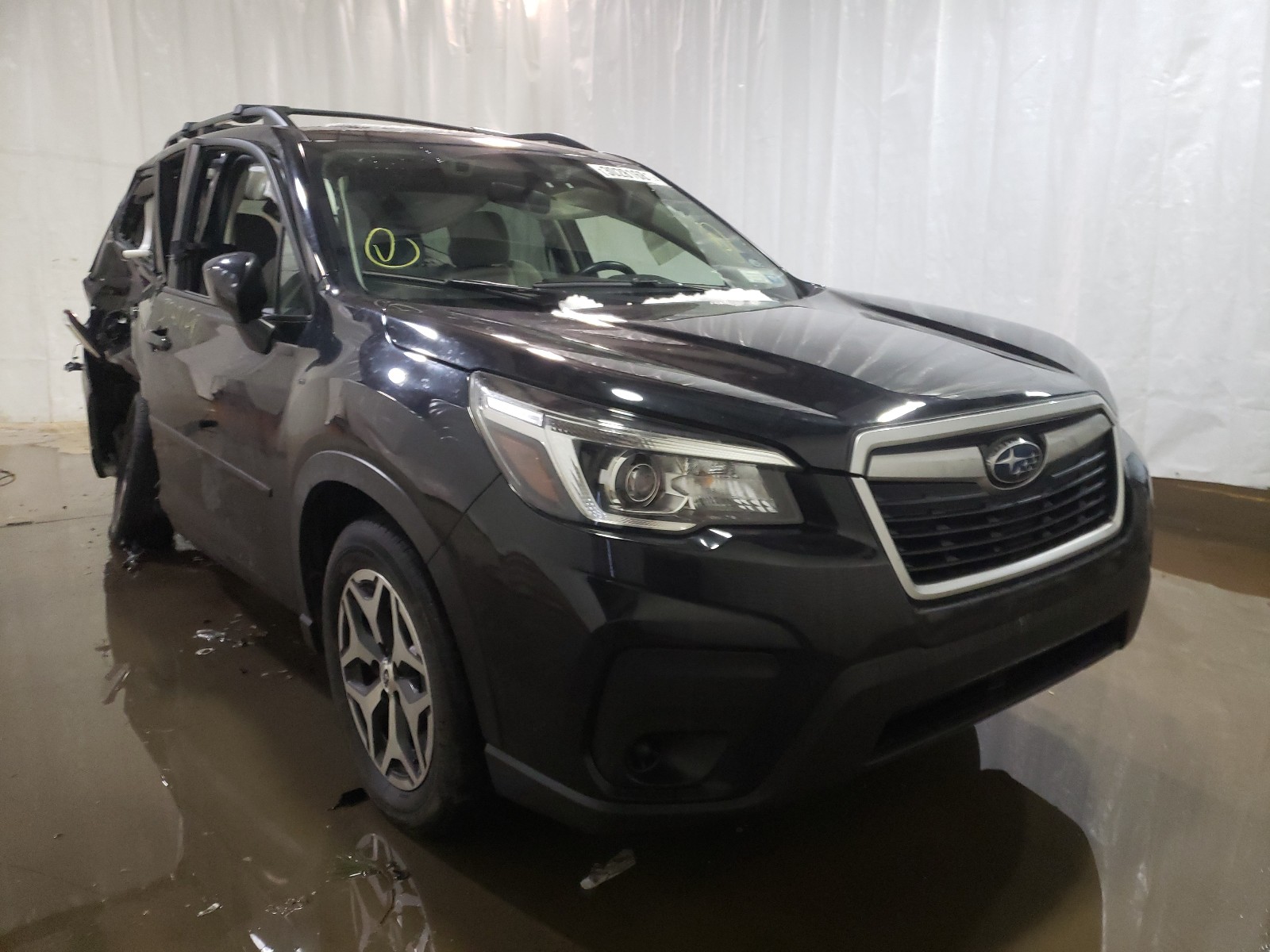 SUBARU FORESTER P 2019 jf2skagc0kh442582