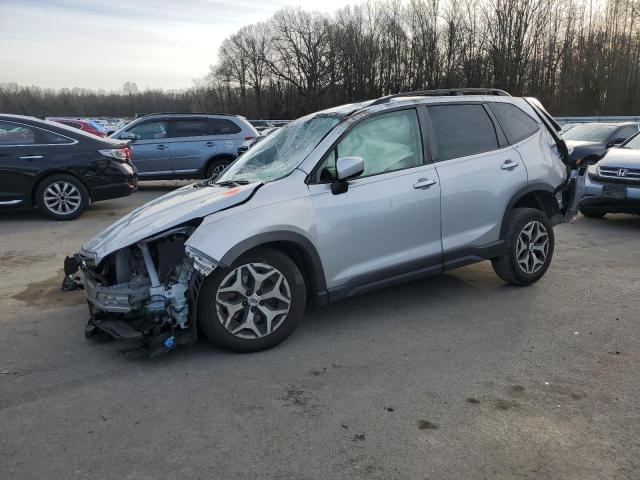 SUBARU FORESTER 2019 jf2skagc4kh406166