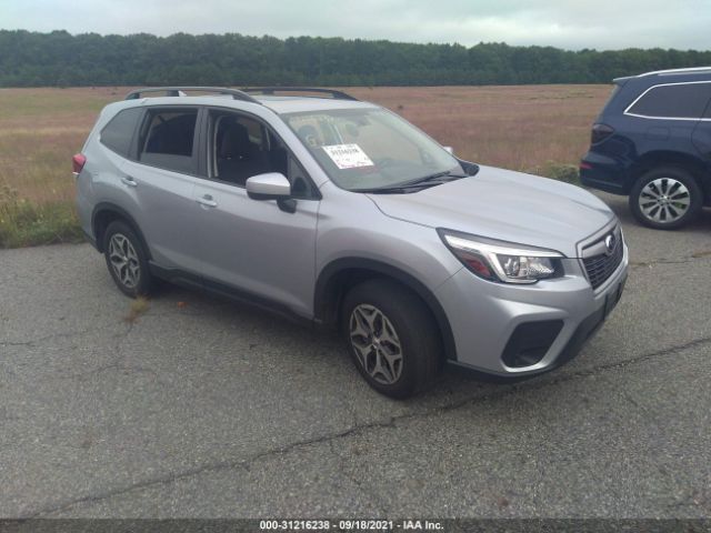 SUBARU FORESTER 2019 jf2skagc8kh439929